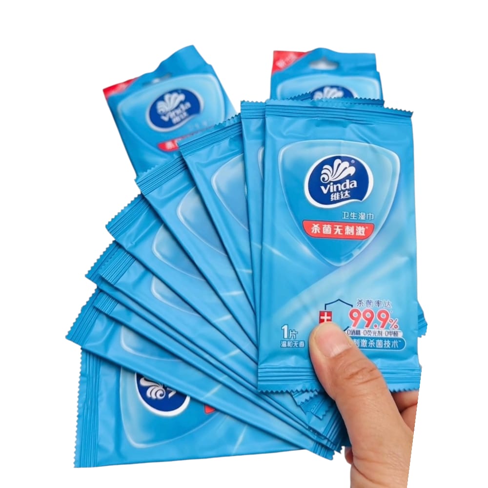 Clean Wet Tissue Wipes Paper- 10 pcs